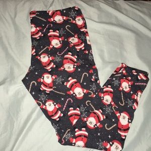 Faded Glory Santa Clause leggings
